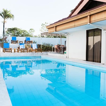 Seaview Hills Luxury Apartments & Rooms Dauis Buitenkant foto