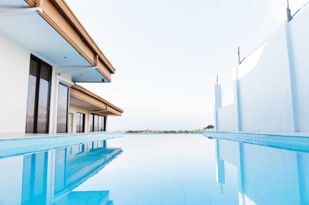 Seaview Hills Luxury Apartments & Rooms Dauis Buitenkant foto