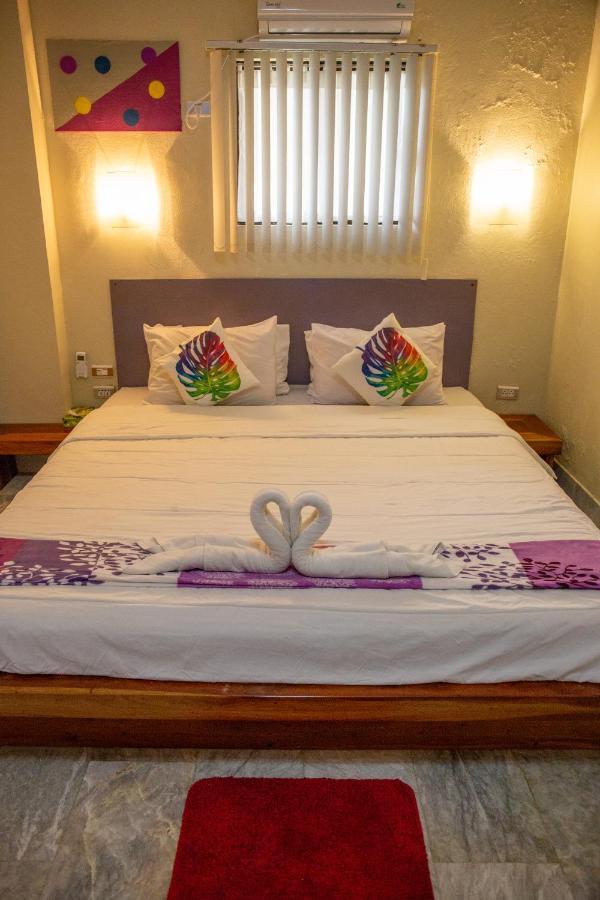Seaview Hills Luxury Apartments & Rooms Dauis Buitenkant foto