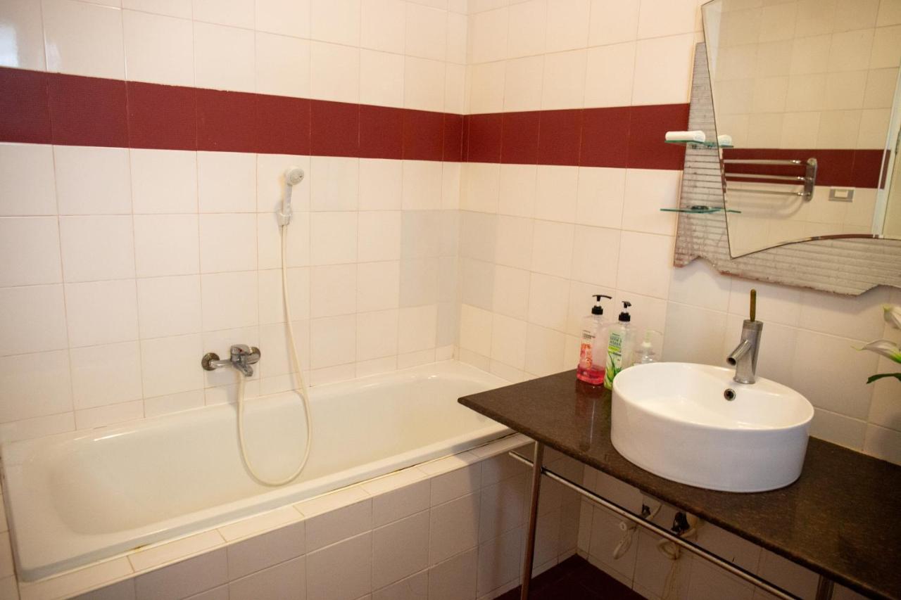 Seaview Hills Luxury Apartments & Rooms Dauis Buitenkant foto